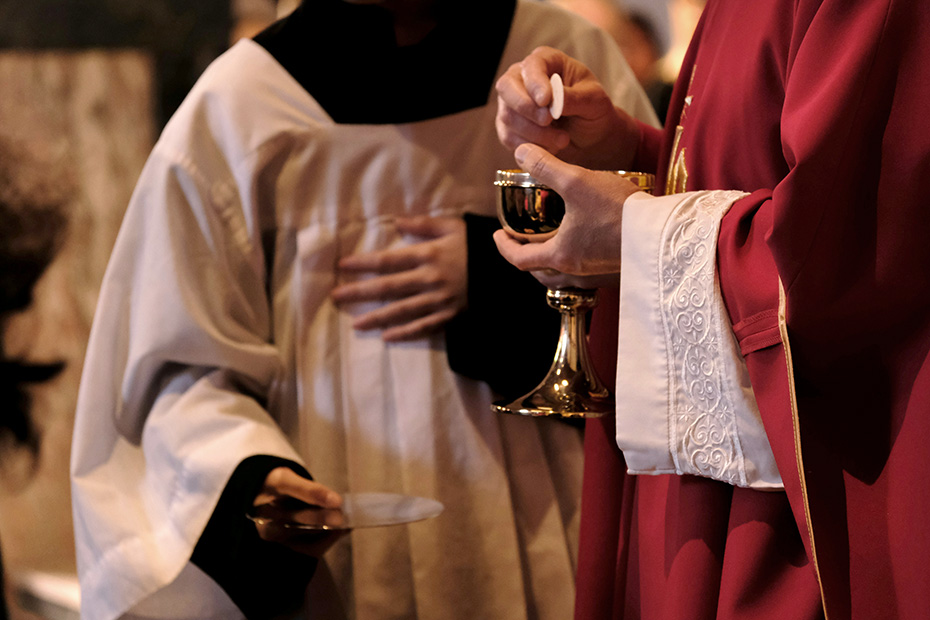 Protection of the Holy Eucharist, Canon Law, and the Virginia Amendments: Why Should Catholics Care?